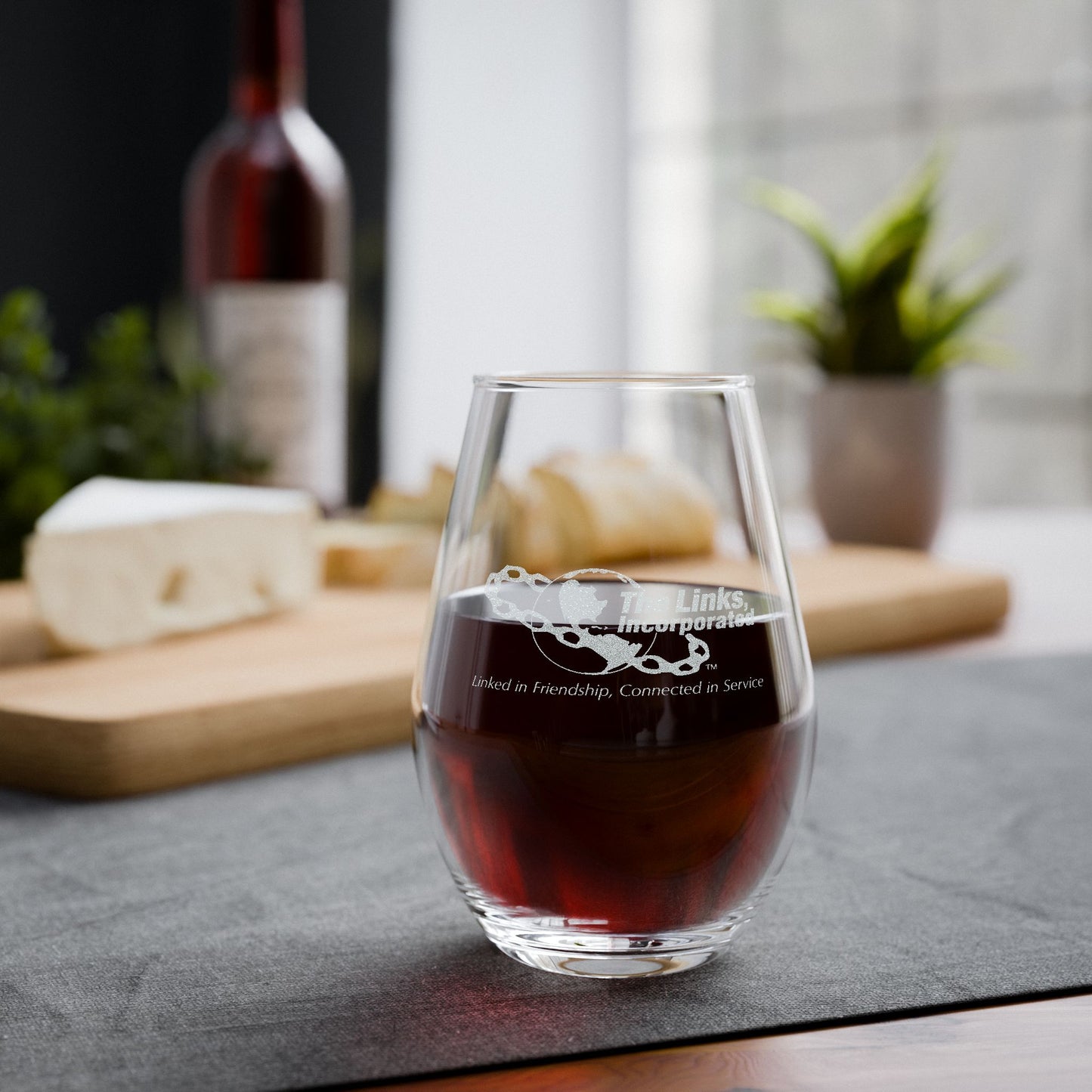 Logo Engraved 11.5oz Stemless Wine Glass